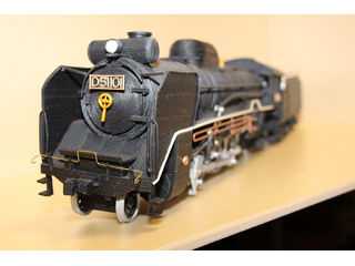 クラフトバンドで作るＳＬ蒸気機関車Ｄ５１