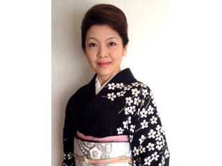 山根ひとみ着付け教室・出張着付け
